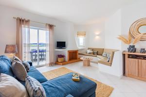 Albufeira Family Holidays with Pool View