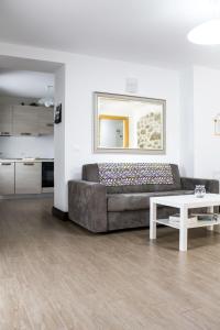 Apartment Casa Rasat-2 by Interhome