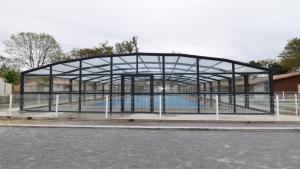 Chalets chalet avec piscine : photos des chambres