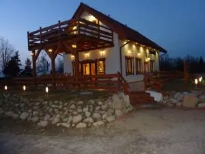 Zajazd Nad Rzeczką - 米尔科