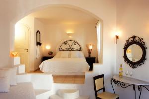 Chora Resort Hotel & Spa Folegandros Greece