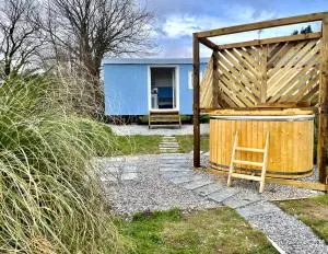 Apple Tree Hut - East Williamston