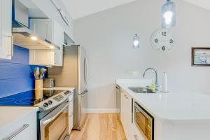 Sea Colony - 6301 Private