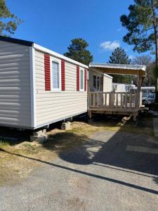 Campings MOBIL-HOME 8 10 Personnes Camping Le Bois dormant : photos des chambres