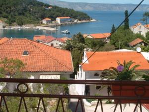 Apartments Dioniza - 150 m from beach