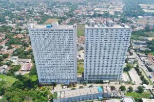 Apartemen Gunung Putri Square by Sirooms - 茂物