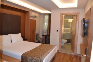 Standard Double Room room in Emirtimes Hotel Güngören