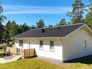 Holiday home FIGEHOLM III - Göljerum
