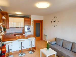 Luxurious Apartment in Kvarner by Sea 