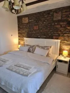 Salaš Isailovi - 沙巴茨