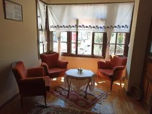 Bayraktar Konağı City Center - Gürses