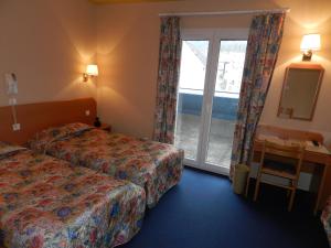 Hotels Hotel Gloria & Avenue : Chambre Triple Standard