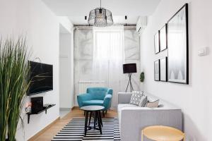 HostGost Selected Suites - Molerova 9