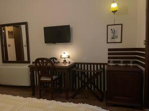 Superior Double Room room in Hotel Mangalemi
