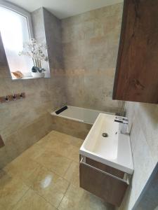 Appartements Maison de village a carces : photos des chambres