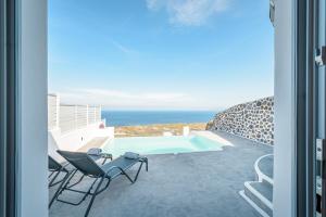 Siete Mares Luxury Suites Santorini Greece