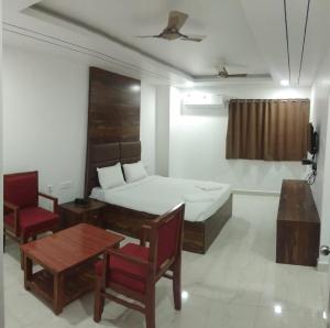 Hotel Sahasra DLA