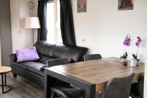 Hofgalow Chalet op camping "De Stal"