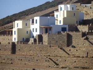 Monolithos Villas Andros Greece