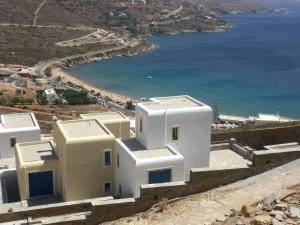 Monolithos Villas Andros Greece