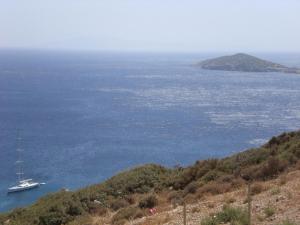 Monolithos Villas Andros Greece