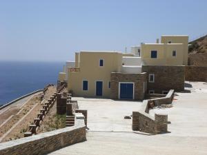 Monolithos Villas Andros Greece