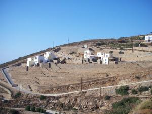 Monolithos Villas Andros Greece