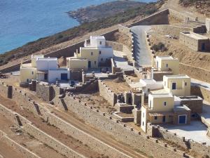 Monolithos Villas Andros Greece