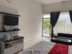 RedDoorz Plus at Puncak Mas Cottage Lampung