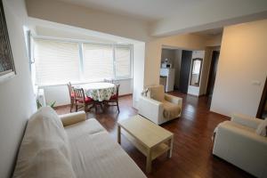 Tuya Residence