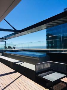 Urban Elephant 16 On Bree