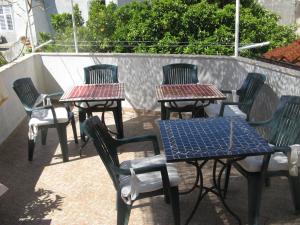 Apartments & Room Nina