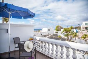 Casa Anemona with terrace shared pool sea views and free wifi