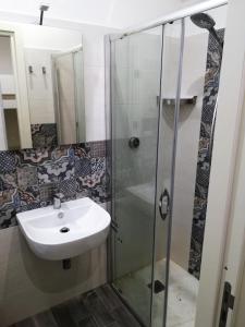 Quadruple Room with Private Bathroom