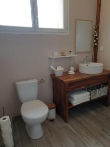 B&B / Chambres d'hotes ETCHE ARGUINIA CHAMBRES HOTES : photos des chambres