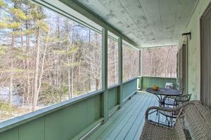 Penthouse Ski Unit about 1 Mi to Attitash Mountain!