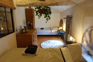Maisons de vacances Gite 4 etoiles avec hebergement insolite - 10 personnes : photos des chambres