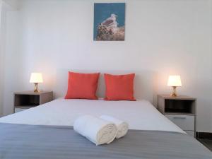 Torre 6- Vista Cidade, Aconchegante, 80mt Praia, Wifi