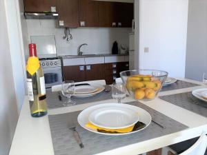Torre 6- Vista Cidade, Aconchegante, 80mt Praia, Wifi
