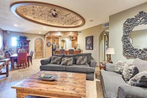 Bella Sirena 305-A - Elegant Oceanview Condo on Beachfront Resort