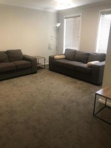 Brand new 4br get away 5min to albury city