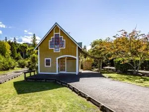 The Gingerbread House - Ohakune - Tangiwai