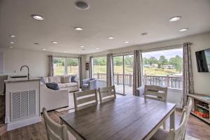 Lakefront Afton Cottage with Deck Walk to Boat Ramp