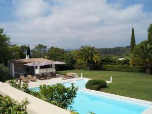 Villas Stylish villa in Mougins with private pool : photos des chambres