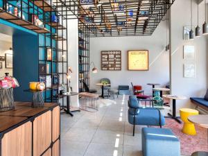 Hotels Hotel ibis Styles Clermont-Ferrand Gare : photos des chambres