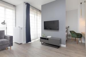 Warsaw Spire Stylish Apartament by BookingHost