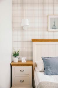 J14A I Rooms & Apartments AUTOMATED SELF CHECK-IN