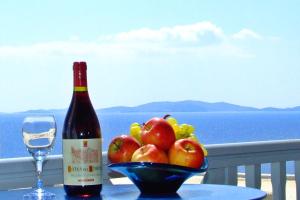 Traditional Seaside House with Aegean View near the Beach Tinos Greece