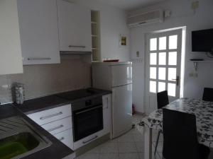 Apartment Zita - 50 m from sea