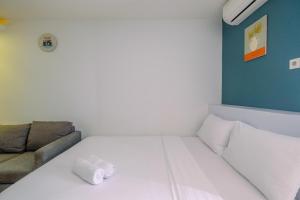 Simply Good Studio Bassura City Apartment By Travelio